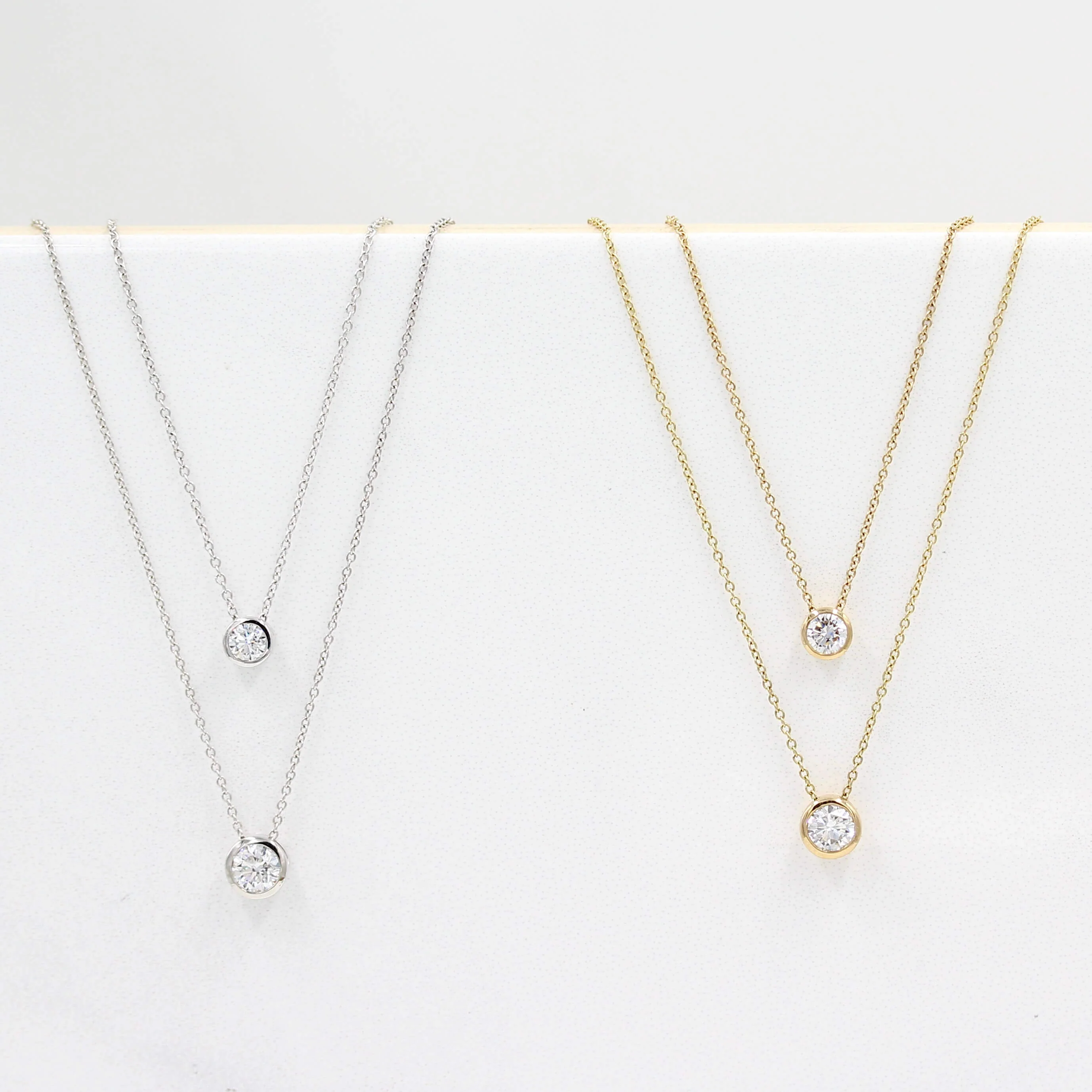 The 0.5ct Diamond Bezel Necklace in White Gold - Image 5