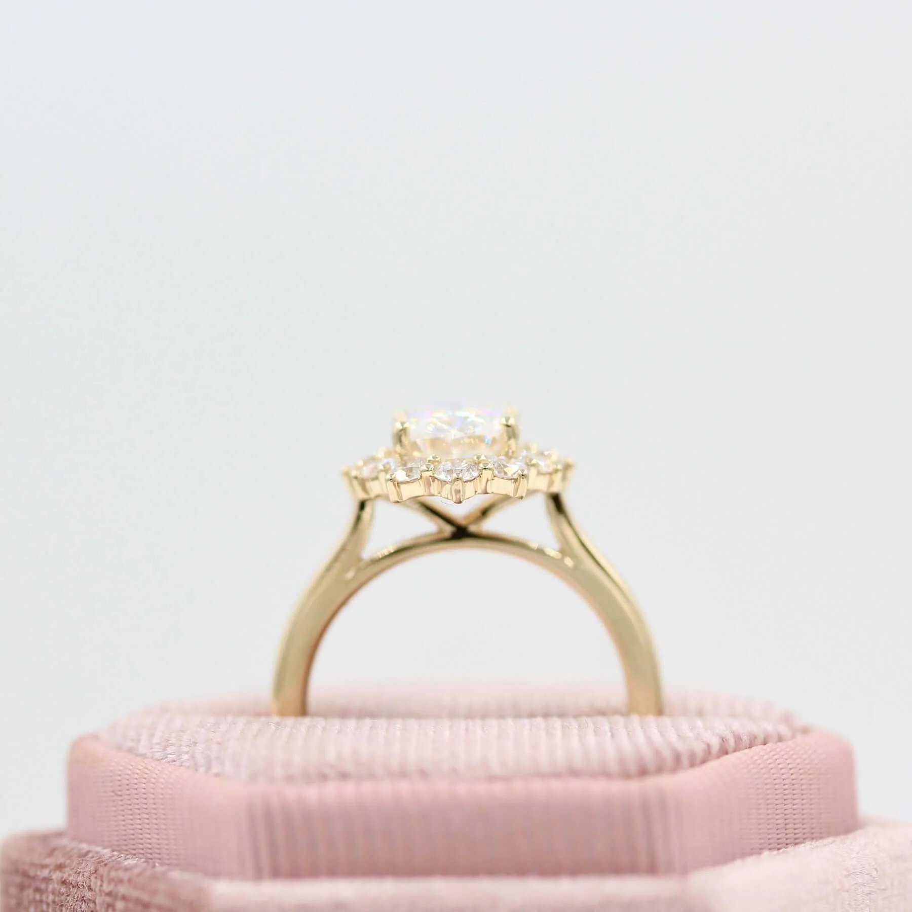 The Allie Ring (Oval) in Yellow Gold with 2ct Moissanite - Image 4