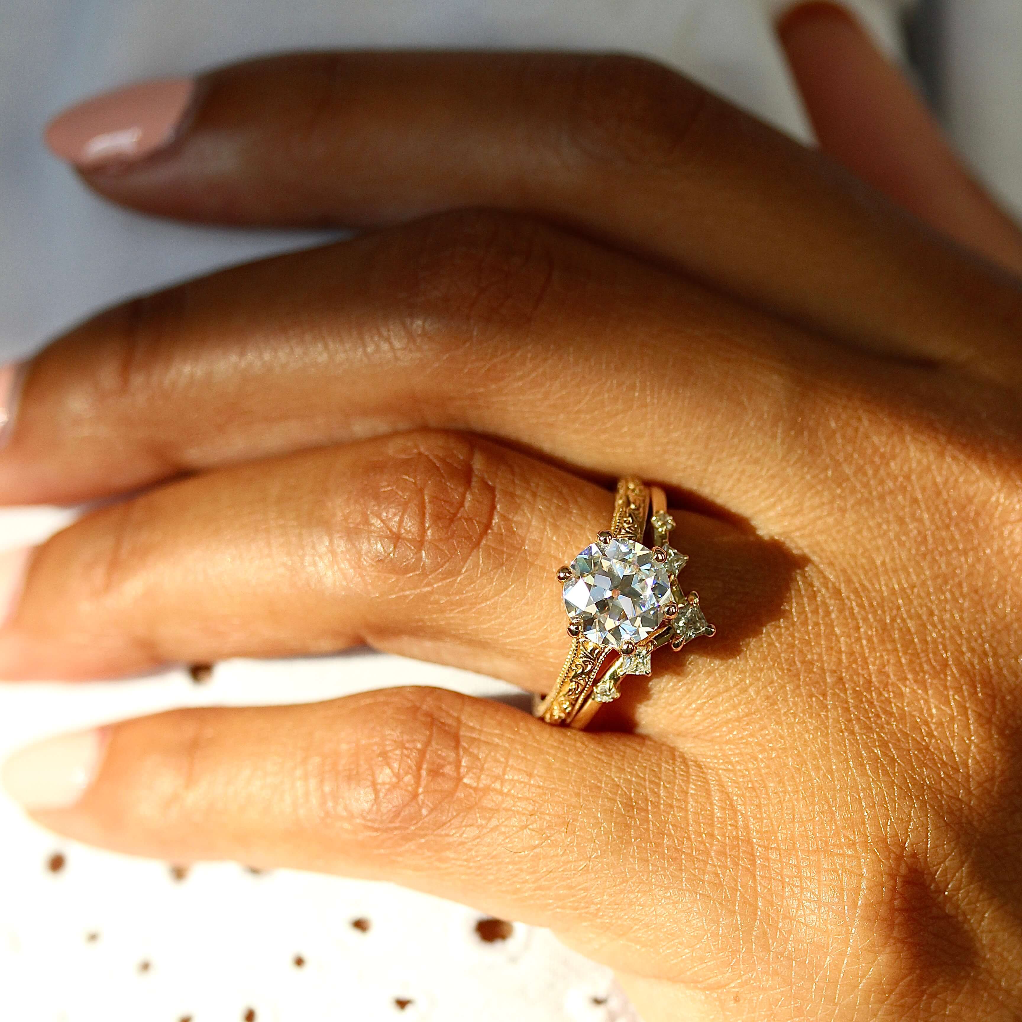The Astra Wedding Band - Image 5