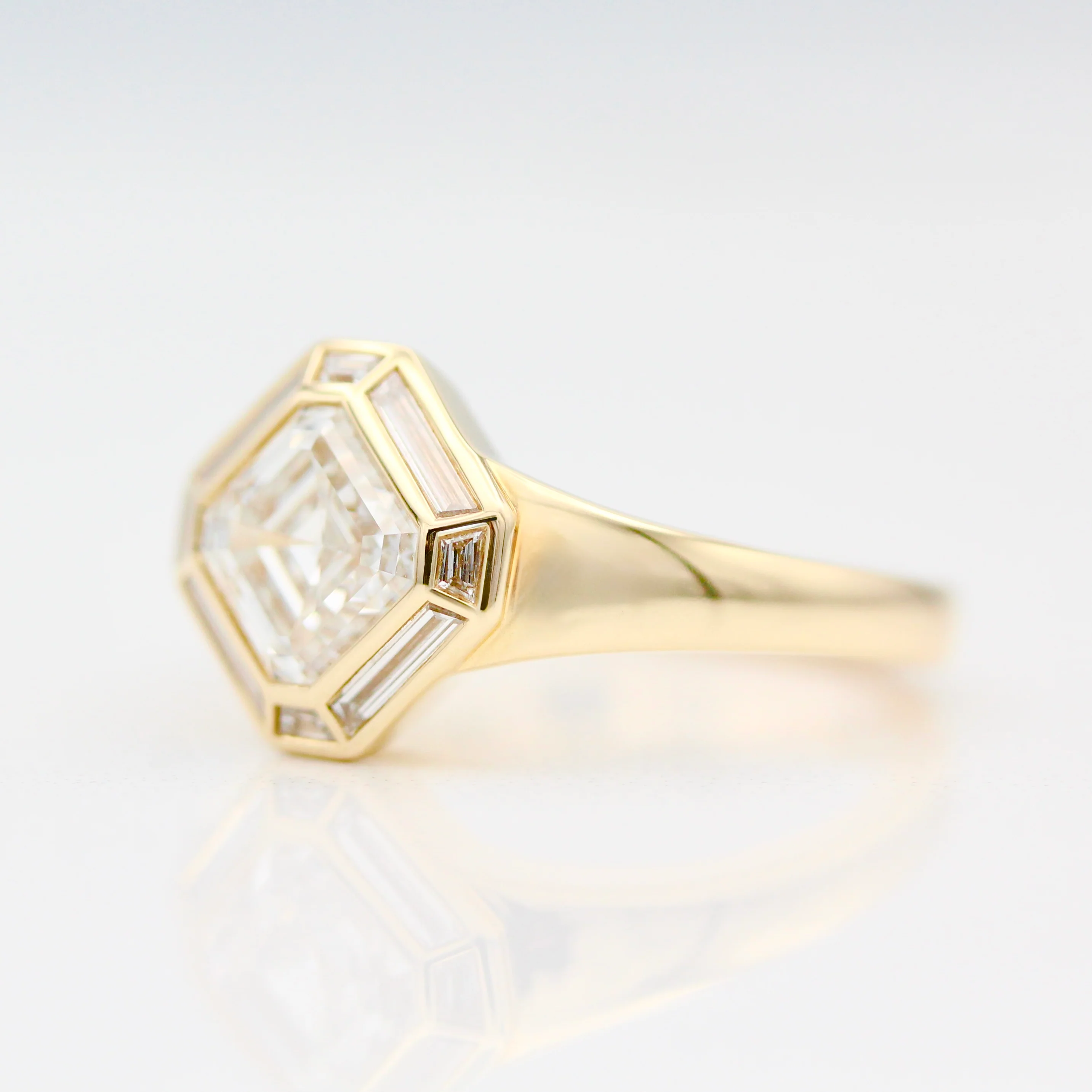 The Banks Engagement Ring (Asscher) in Yellow Gold with 1.52ct Lab-Grown Diamond - Image 3