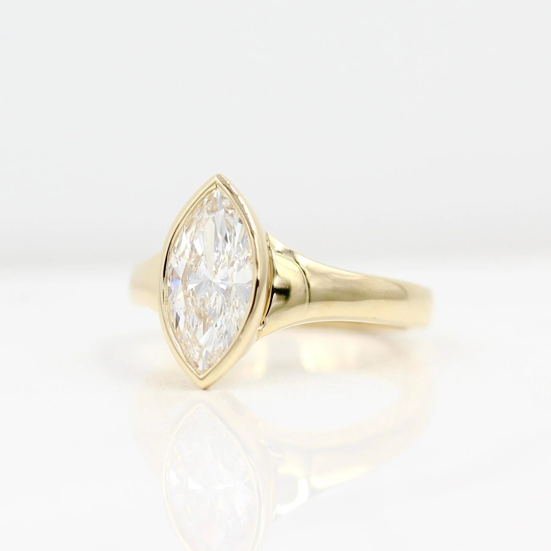 The Billie Ring (Marquise) in Yellow Gold with 1.54ct Lab-Grown Diamond - Image 3