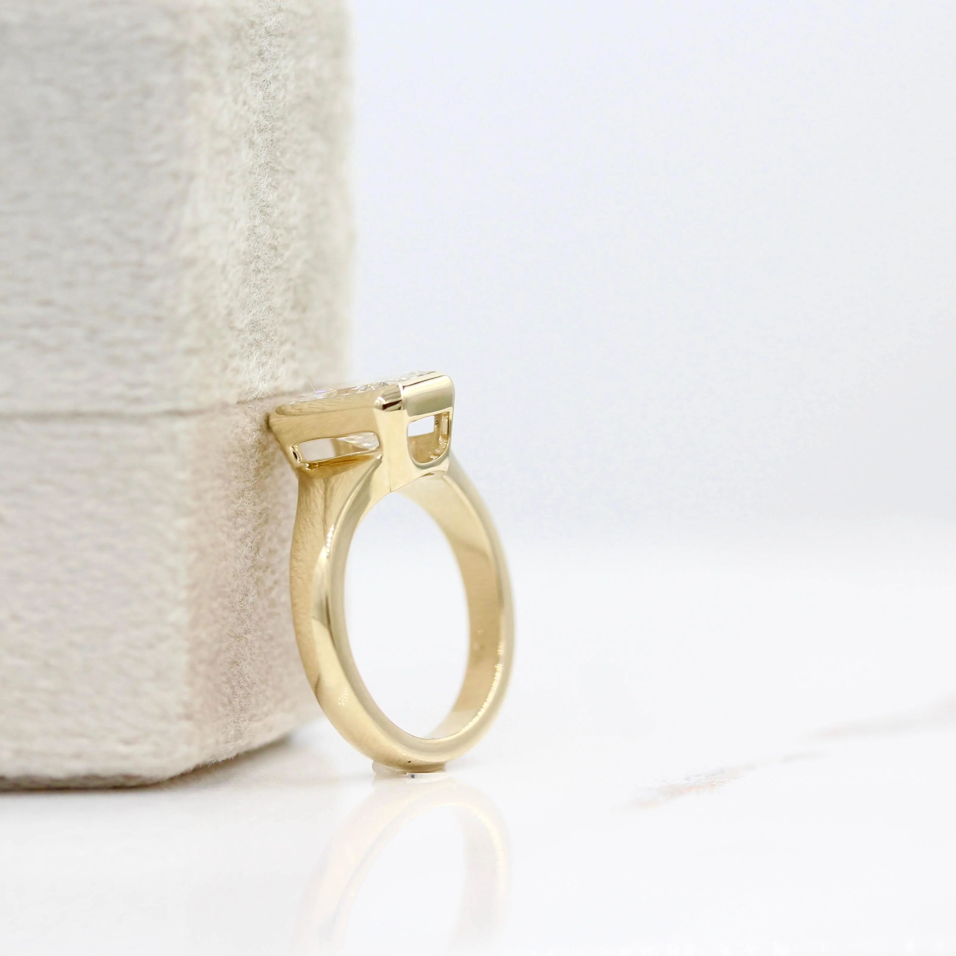 The Billie Ring (Radiant) in Yellow Gold with 2.03ct Lab-Grown Diamond - Image 5