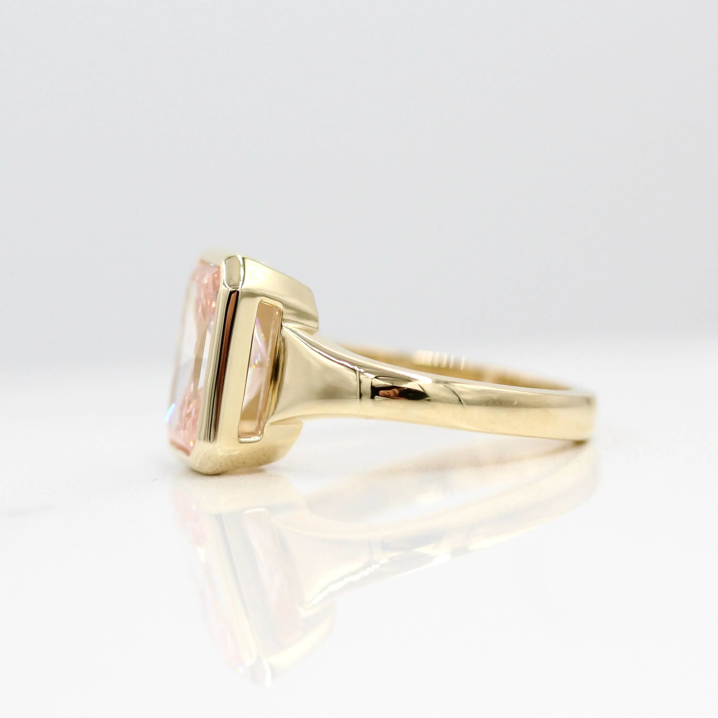 The Billie Ring (Radiant) in Yellow Gold with 3.8ct Pink Lab-Grown Diamond - Image 3