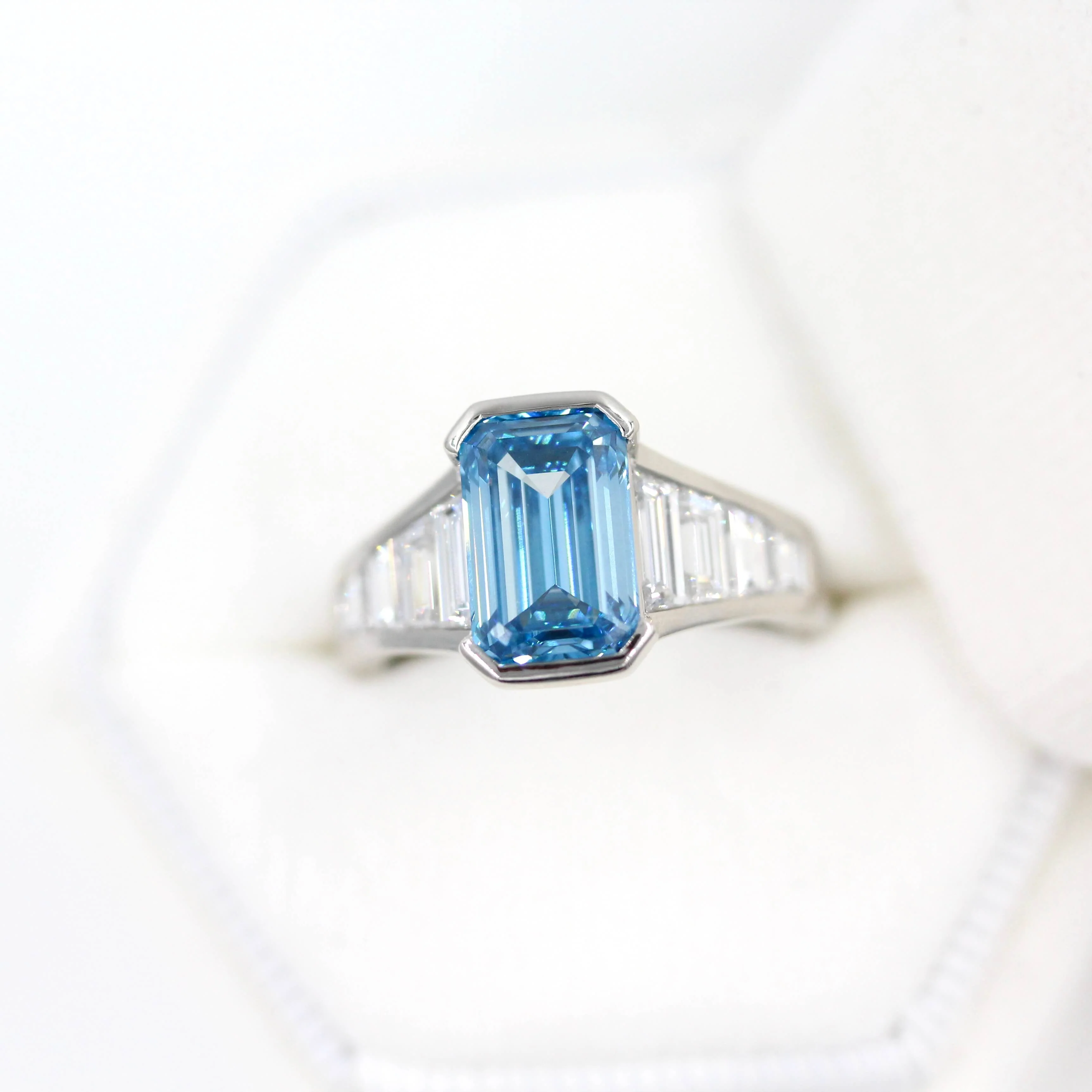 The Daphne Ring in Platinum with 3.11ct Blue Lab-Grown Diamond - Image 8