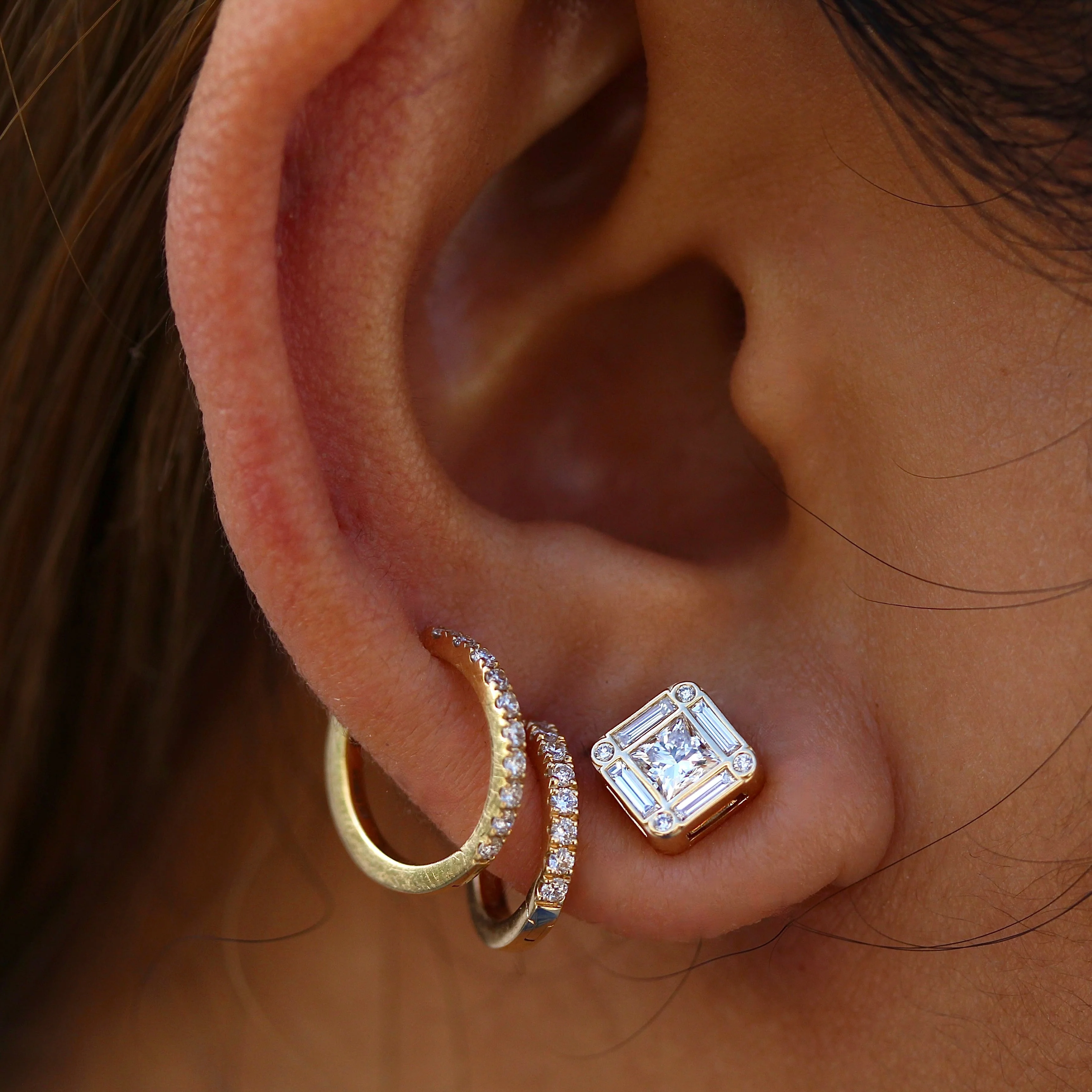 The Darby Earrings in Yellow Gold - Image 2