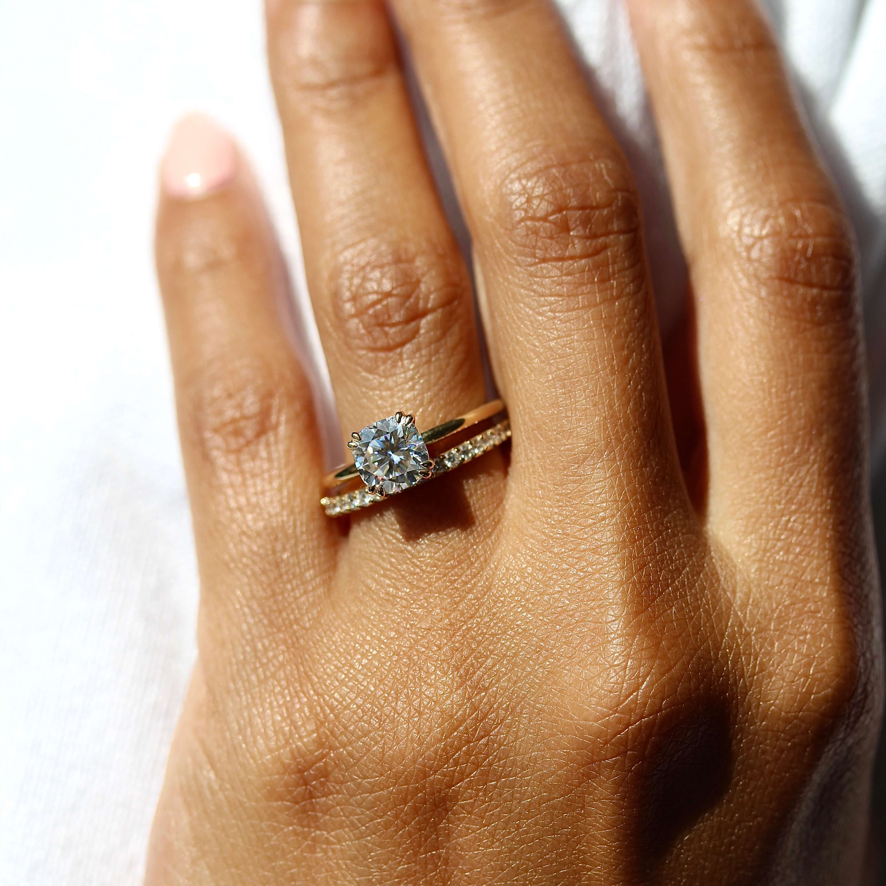 The Elizabeth Wedding Band - Image 9
