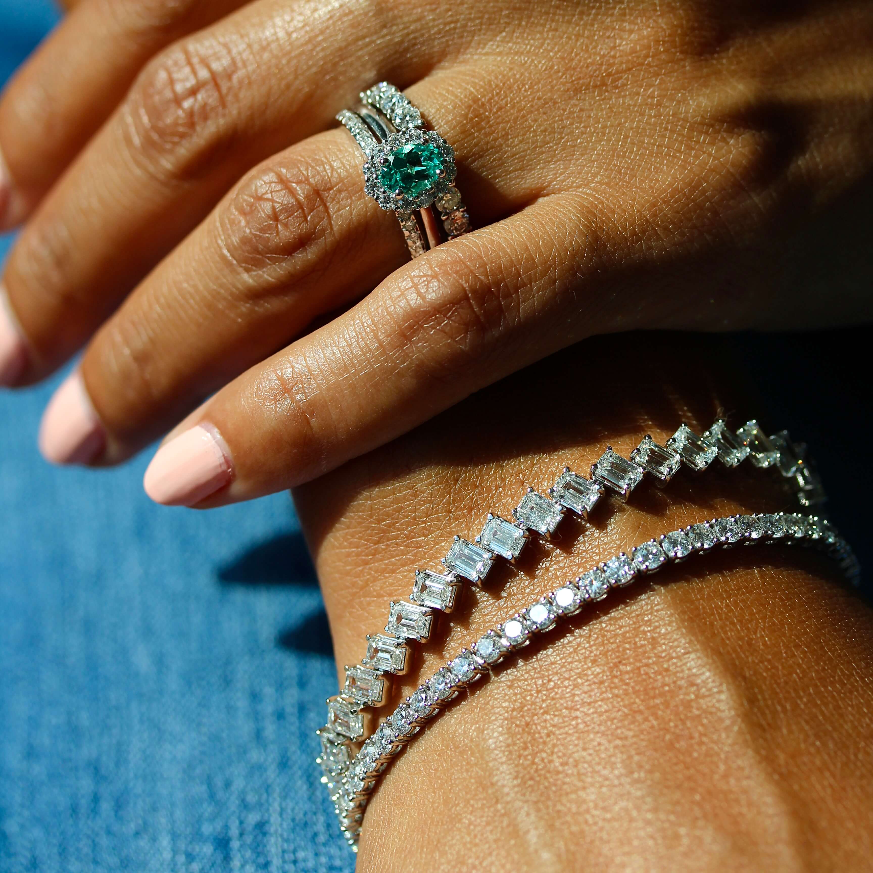 The Emerald Lab-Grown Diamond Tennis Bracelet 13.09ct in White Gold - Image 6