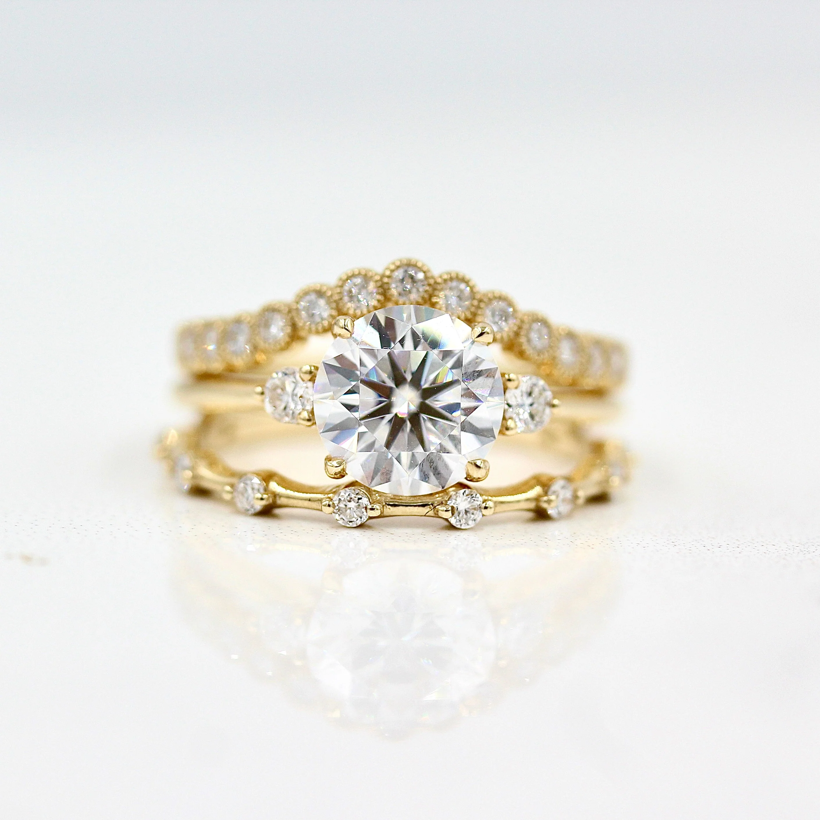 The Esme Ring (Round) in Yellow Gold with 2ct Moissanite - Image 4