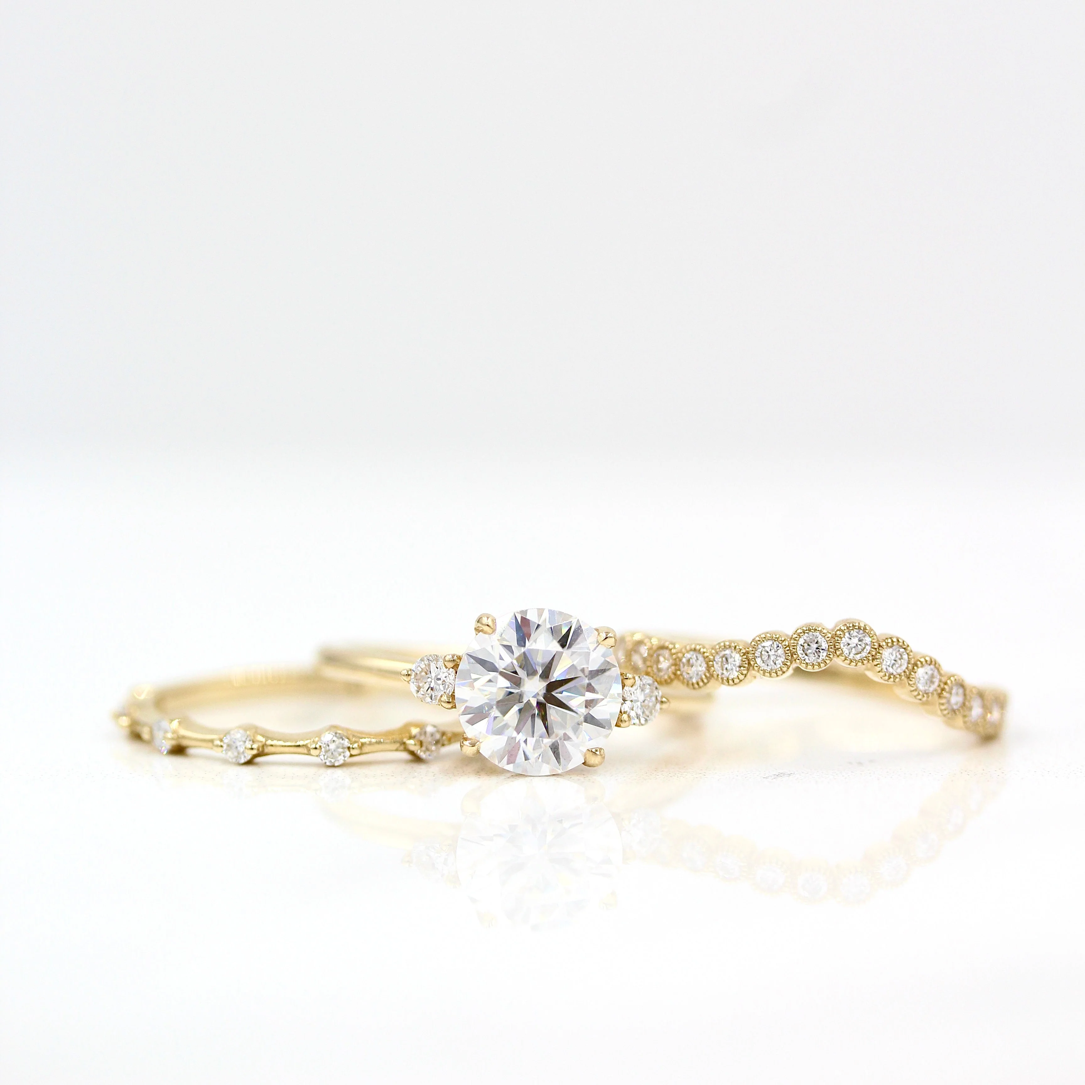 The Esme Ring (Round) in Yellow Gold with 2ct Moissanite - Image 5