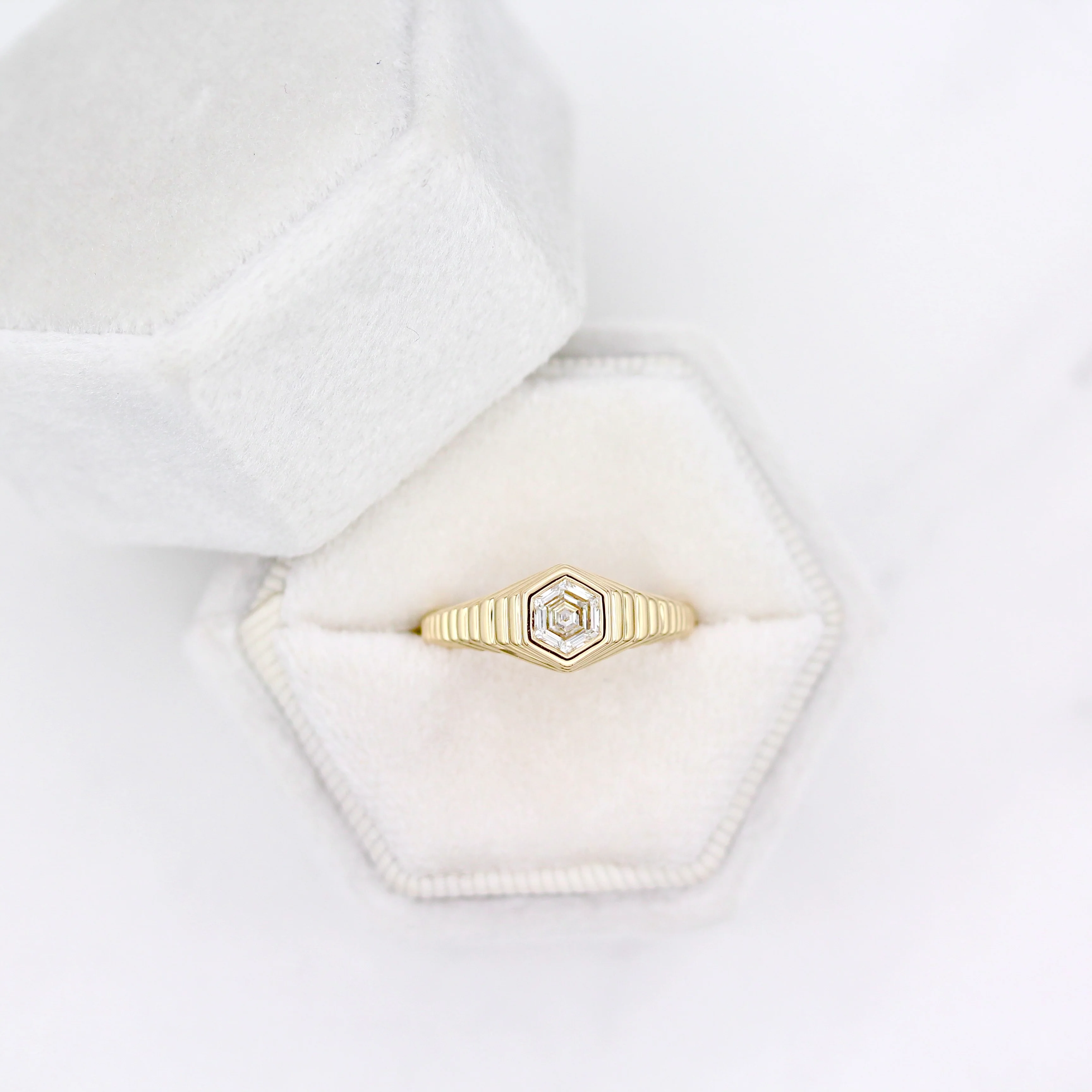 The Fitz Pinky Ring - Image 10