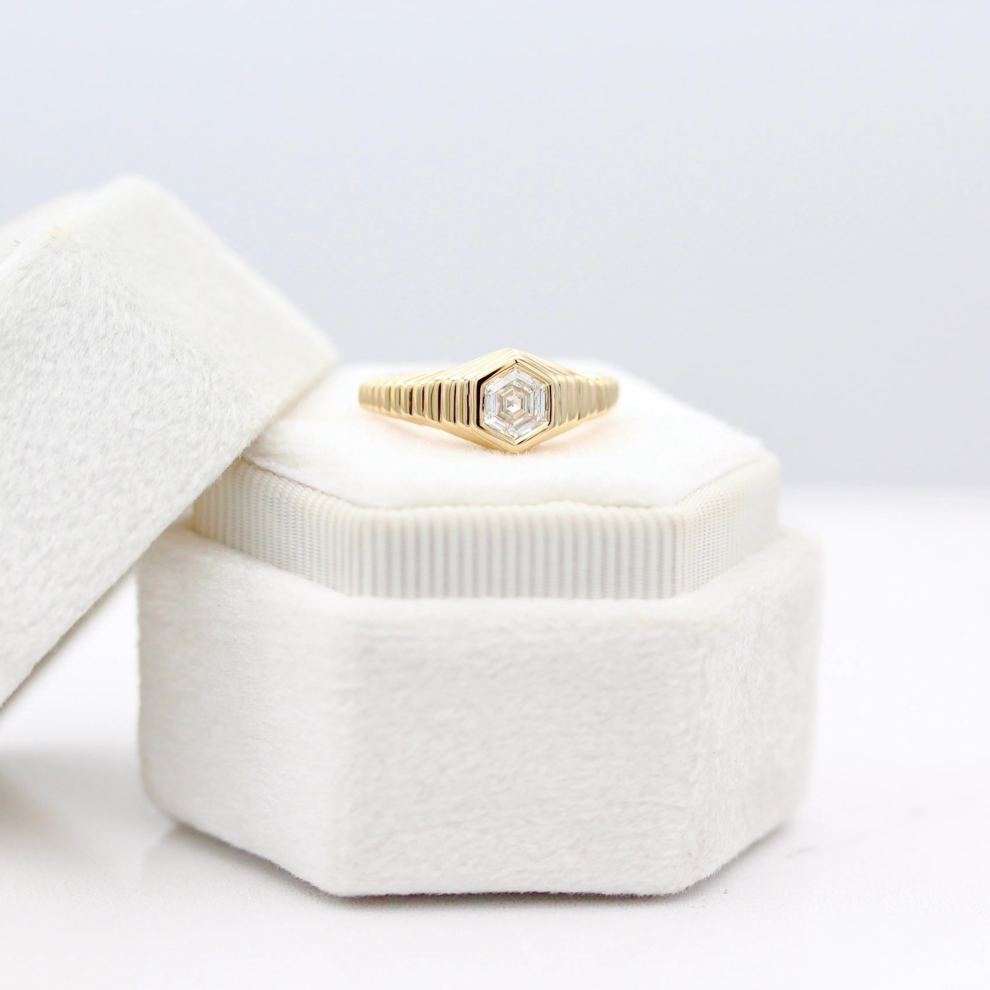 The Fitz Pinky Ring - Image 9