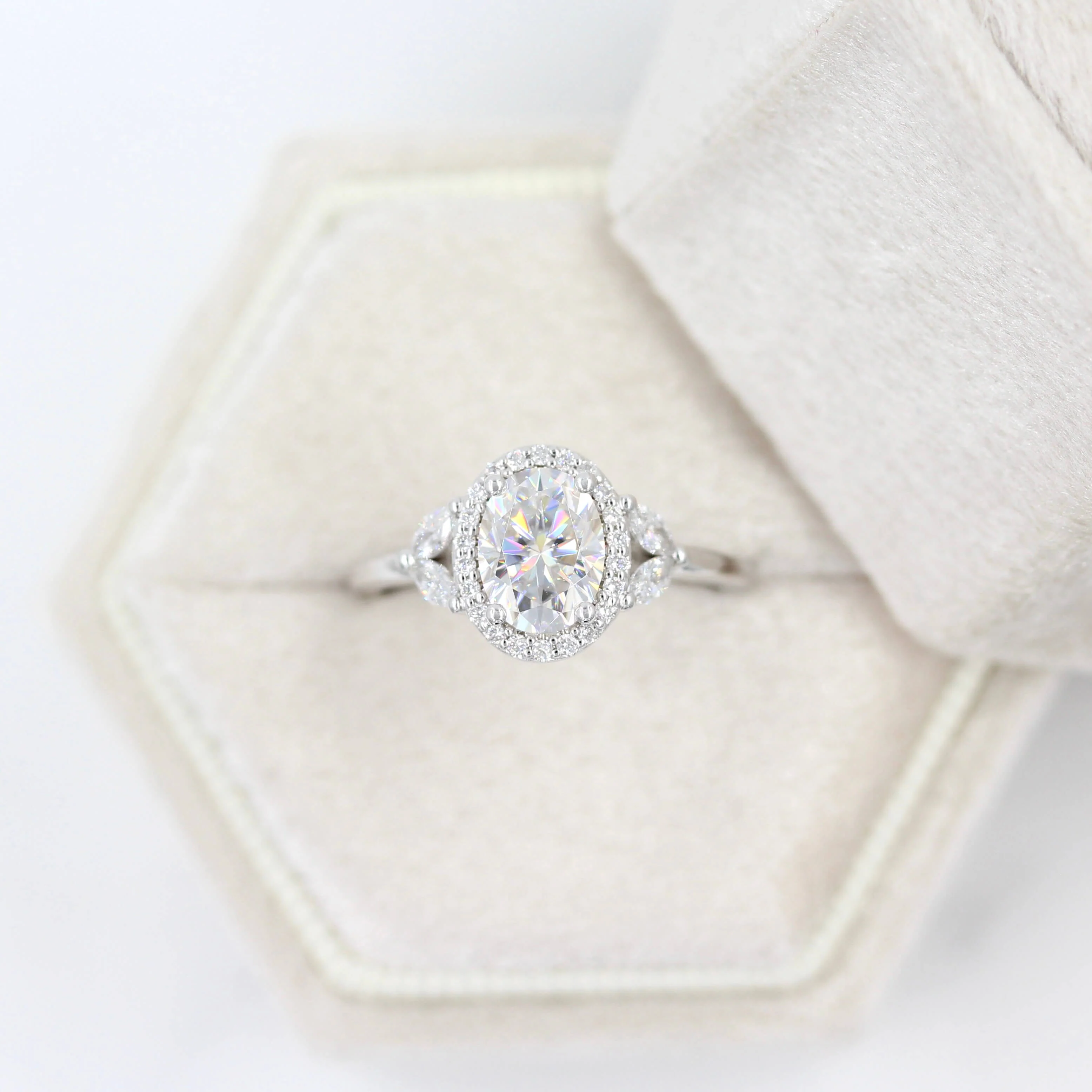 The Ivy Ring In White Gold With 1.25ct Moissanite - Image 8