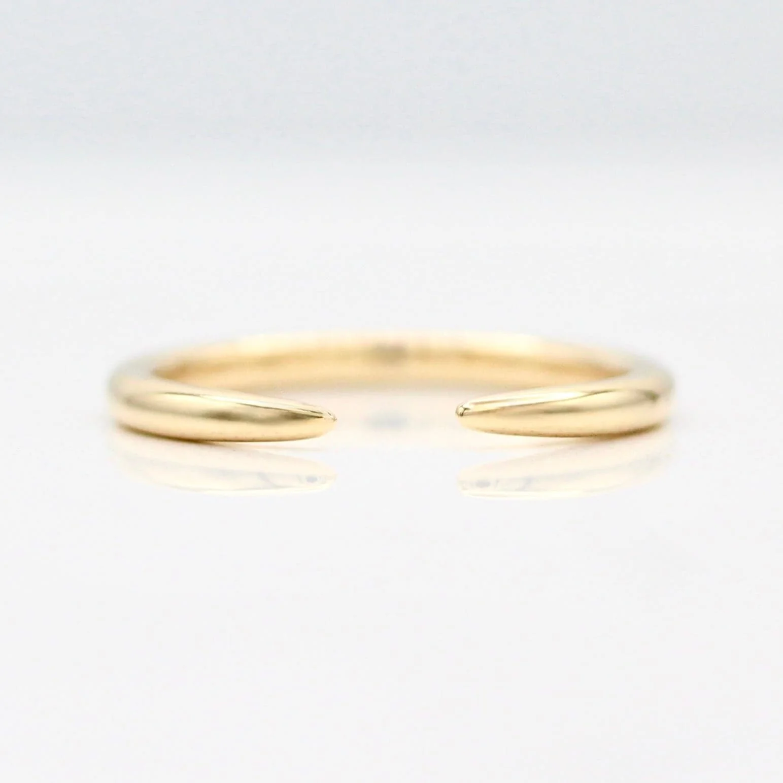 The Luna Open Wedding Band