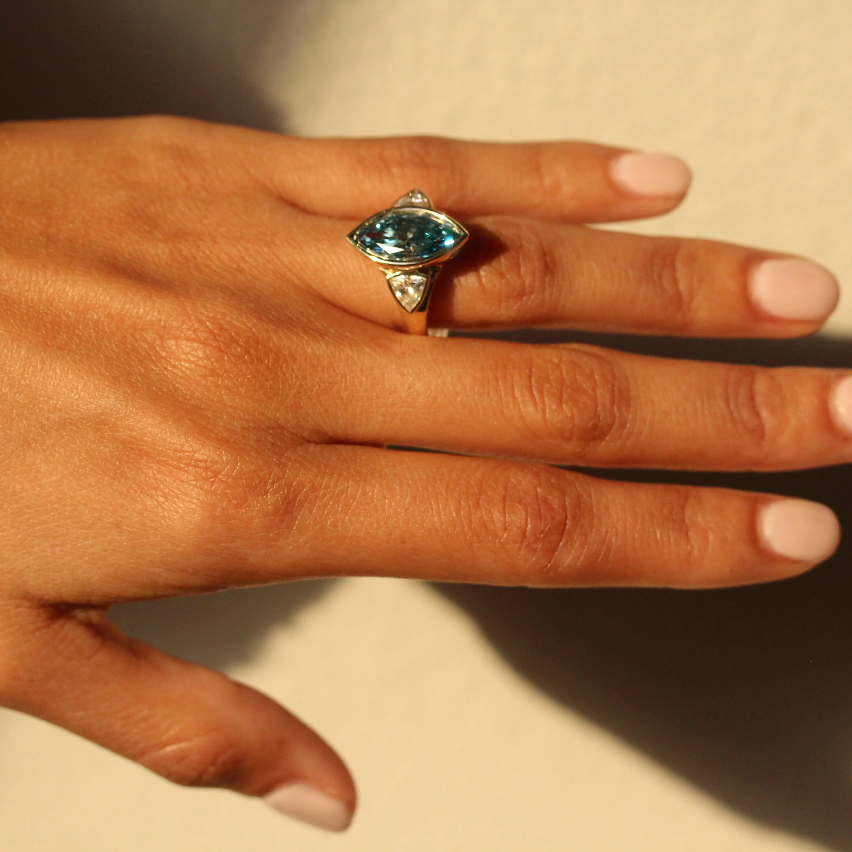 The Morgan Ring (Marquise) in Yellow Gold with 3.55ct Blue Lab-Grown Diamond - Image 9
