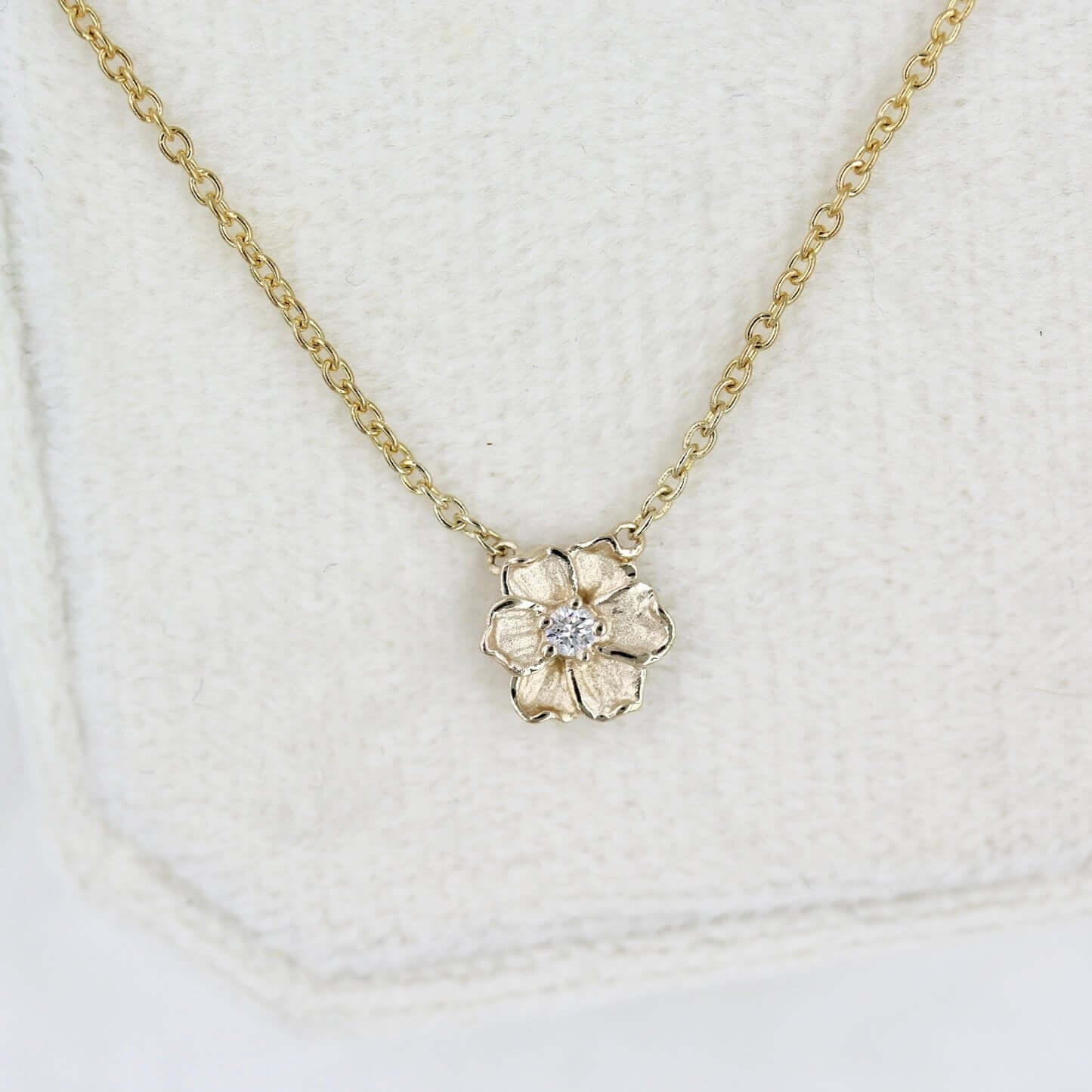 The Poppy Necklace - Image 8