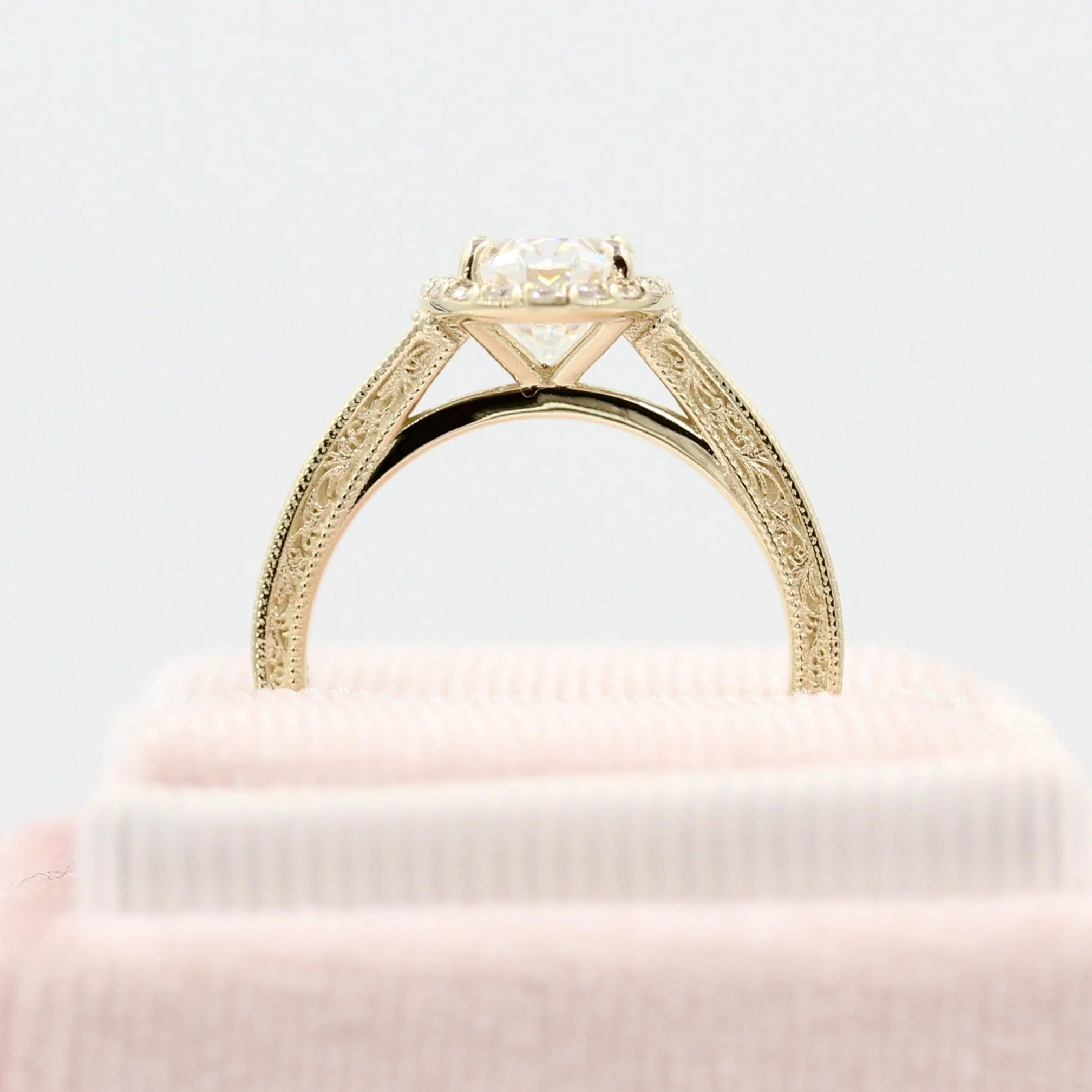 The Sabrina Ring (Oval) in Yellow Gold with 2ct Moissanite - Image 4