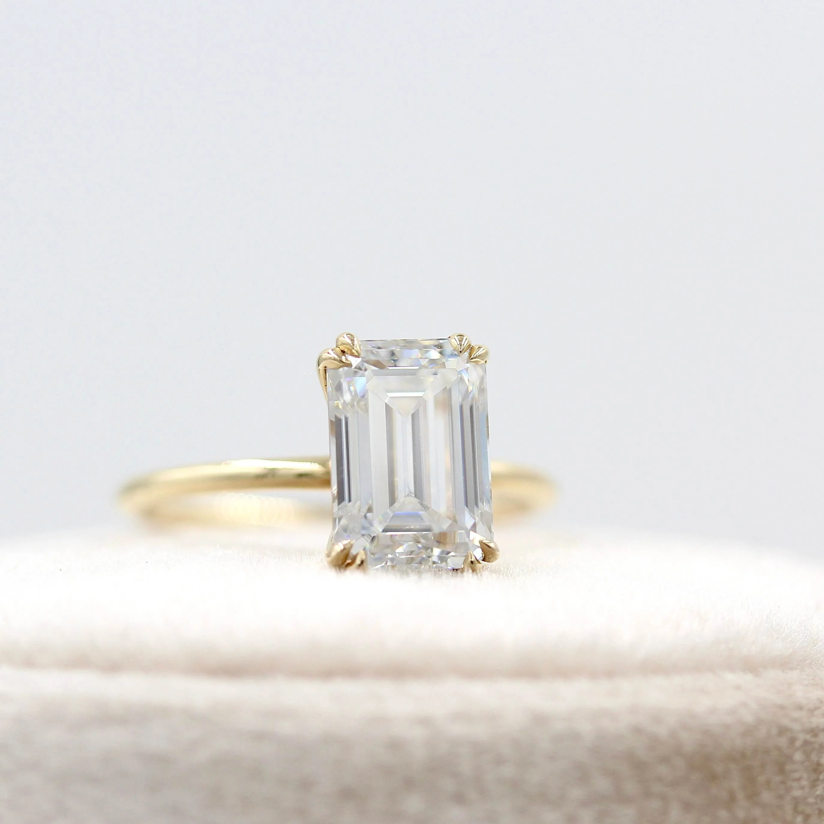 The Serena Ring (Emerald) in Yellow Gold with 3ct Moissanite - Image 3