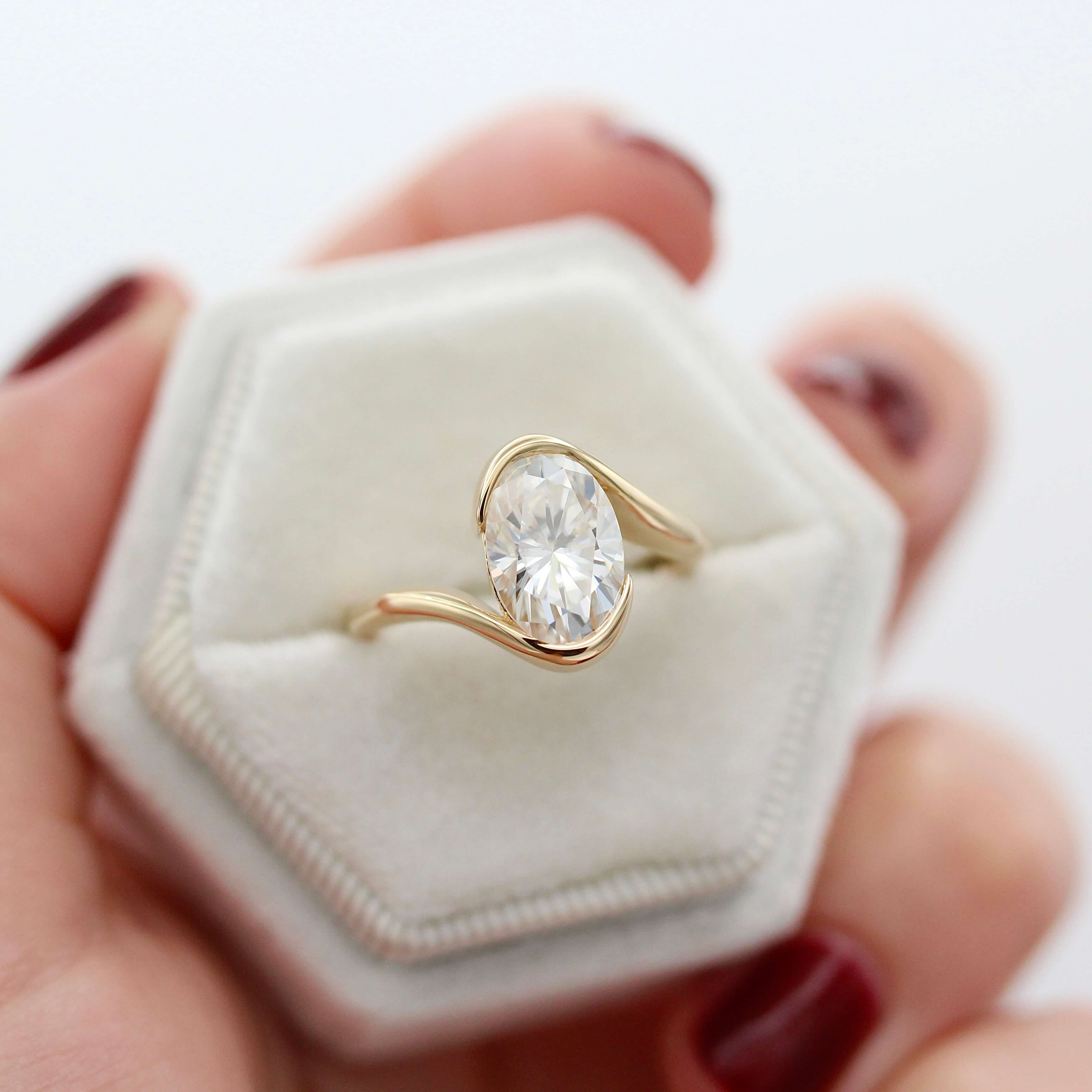 The Sienna Engagement Ring (Oval) - Image 11