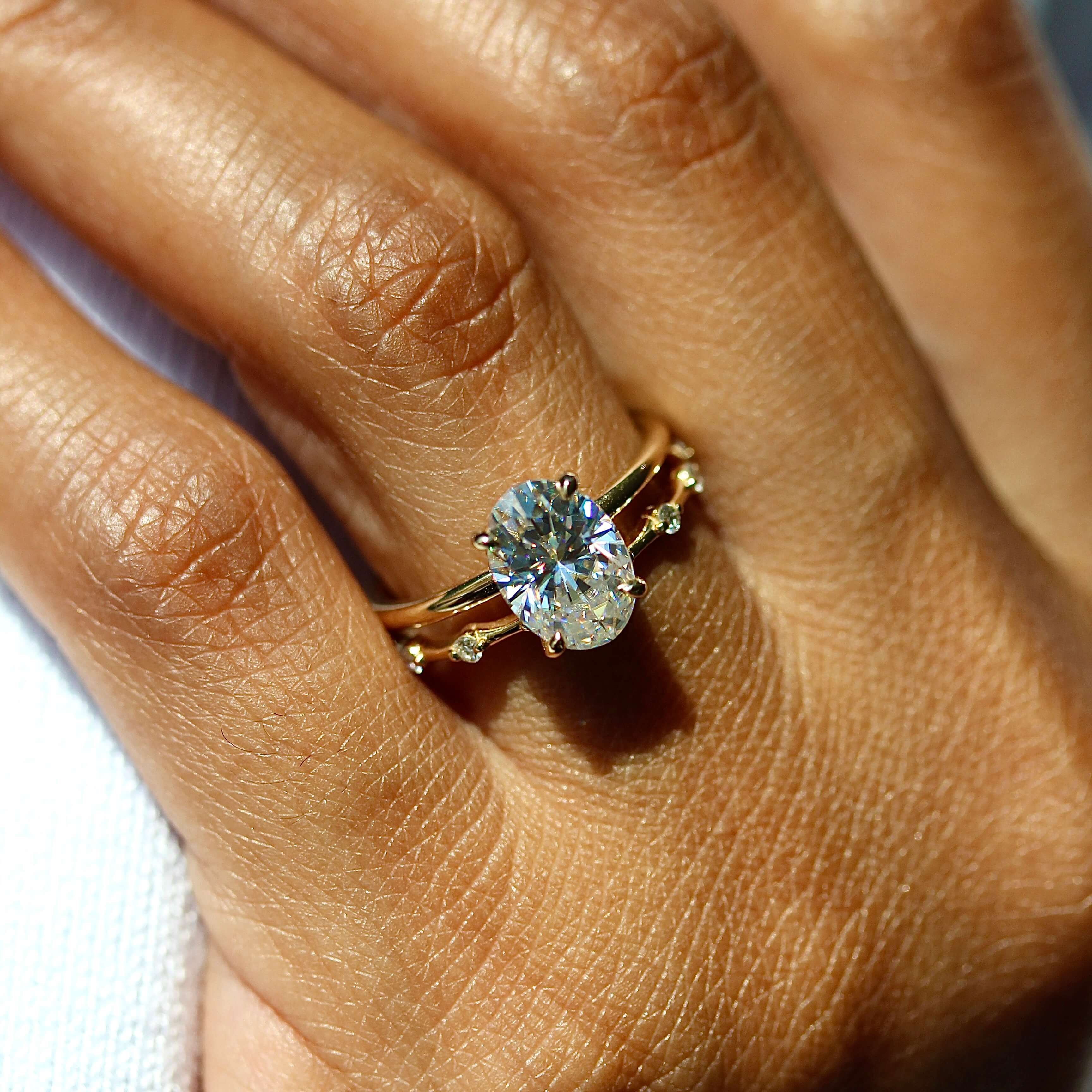 The Sloane Wedding Band in Yellow Gold - Image 8
