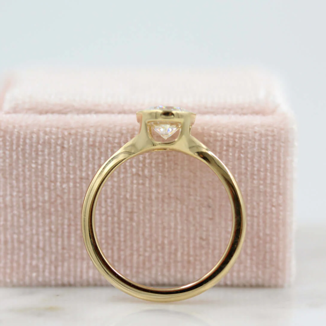 The Stevie Engagement Ring (Round) - Image 5