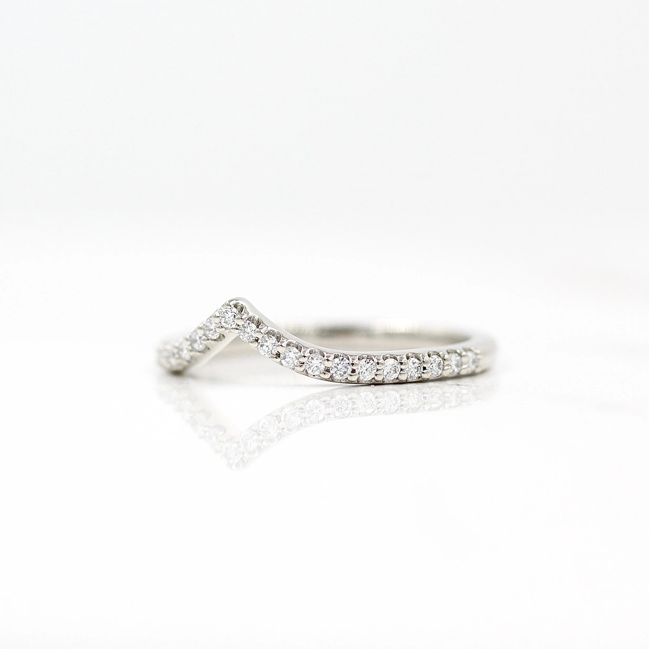 The Diamond V-Band - Image 3