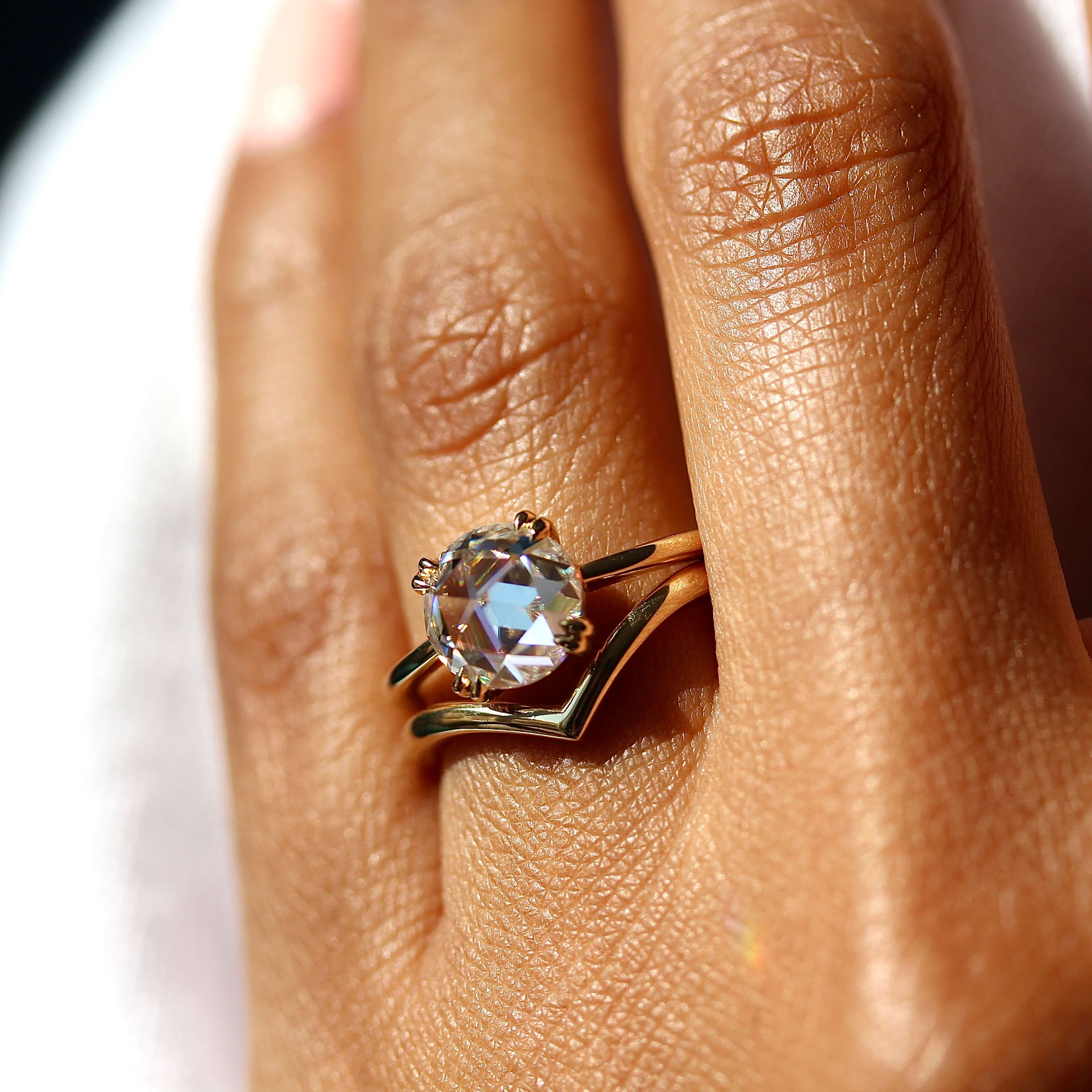 The V Wedding Band - Image 9